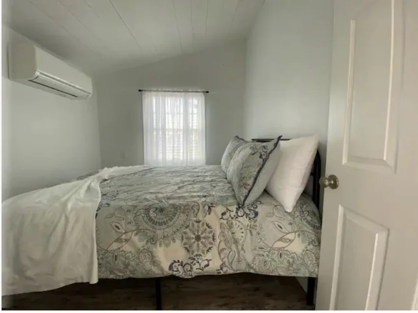2 bed, 1 bath apartment for rent at 13 Moreland Ave, Hull — photo 17 of 25