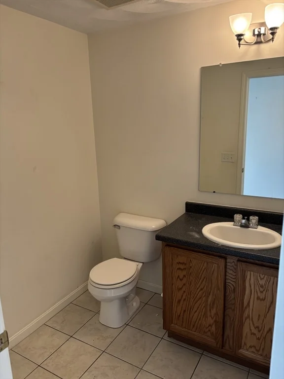 4 bed, 2 bath apartment for rent at 13 Navajo Rd, Worcester — photo 14 of 14