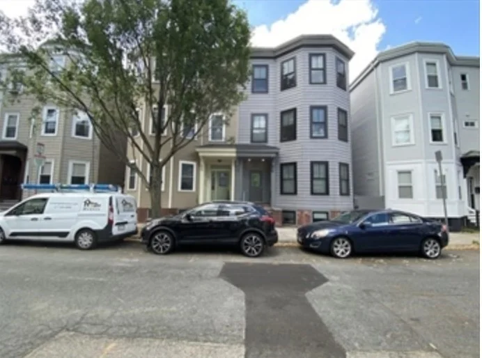 2 bed, 1 bath apartment for rent at 13 O St Unit 2, South Boston — photo 10 of 10