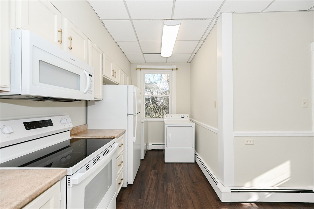 2 bed, 1 bath apartment for rent at 13 Oak St Unit 1, Uxbridge — photo 13 of 25