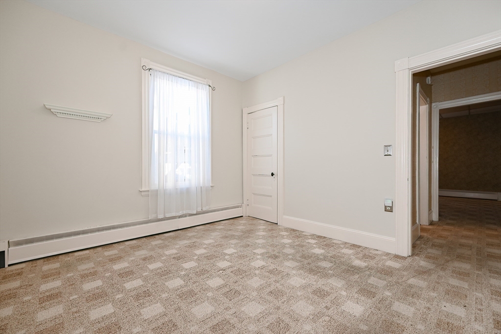 2 bed, 1 bath apartment for rent at 13 Oak St Unit 1, Uxbridge — photo 20 of 25