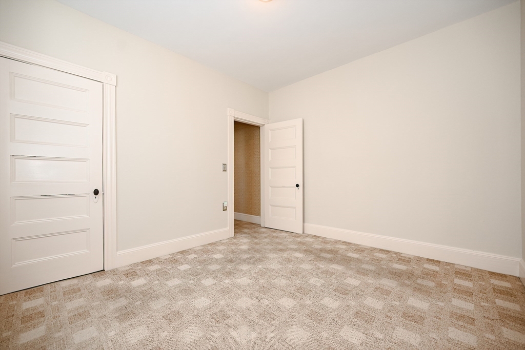 2 bed, 1 bath apartment for rent at 13 Oak St Unit 1, Uxbridge — photo 21 of 25