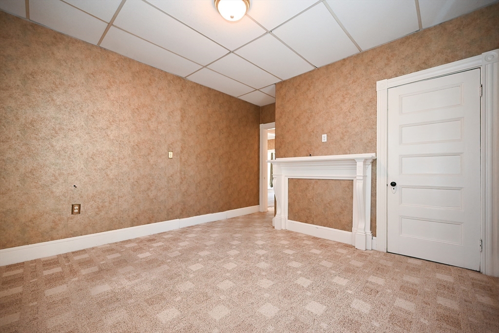 2 bed, 1 bath apartment for rent at 13 Oak St Unit 1, Uxbridge — photo 17 of 25
