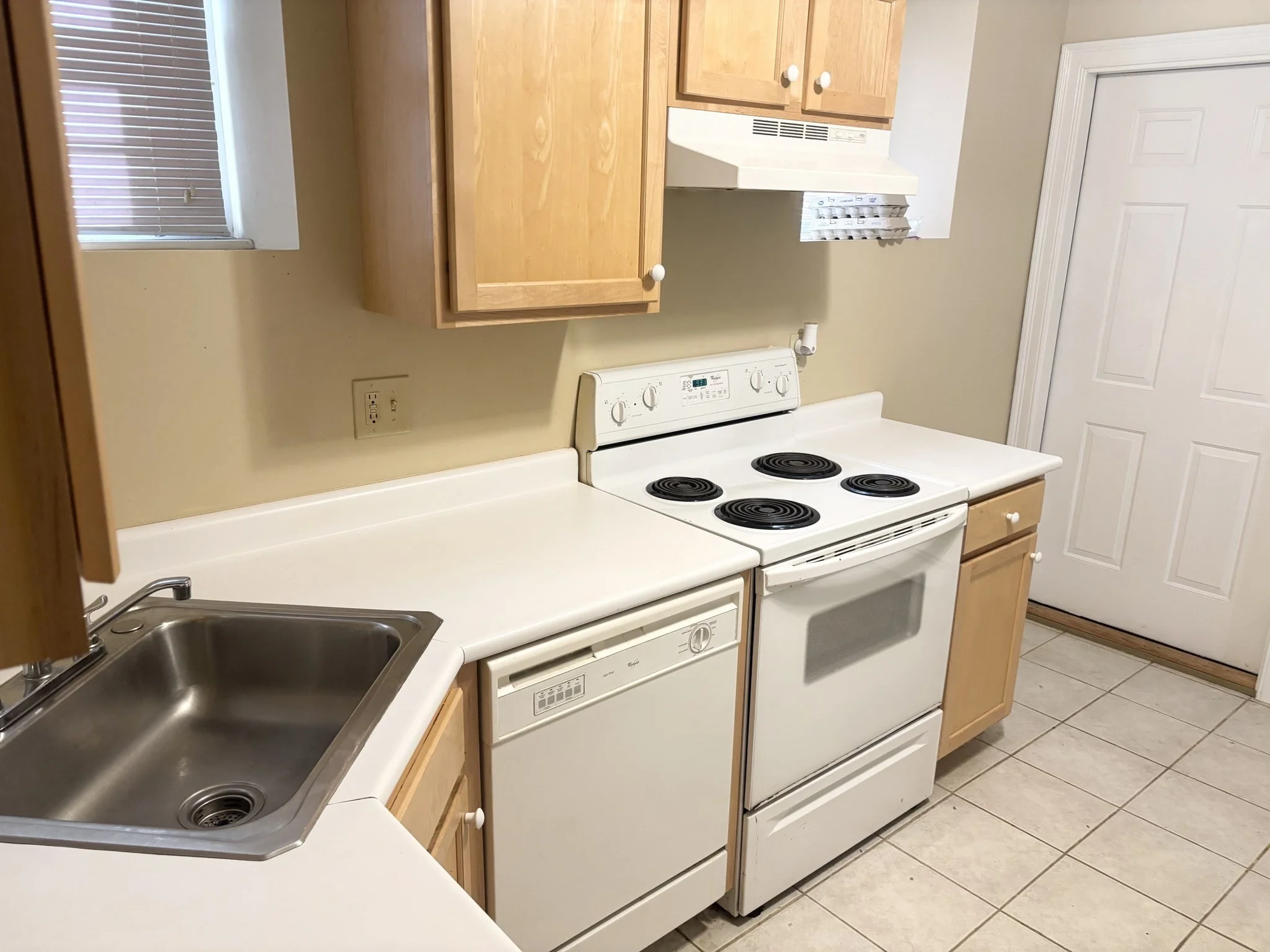 1 bed, 1 bath apartment for rent at 13 Park St Unit C, Mansfield — photo 6 of 14