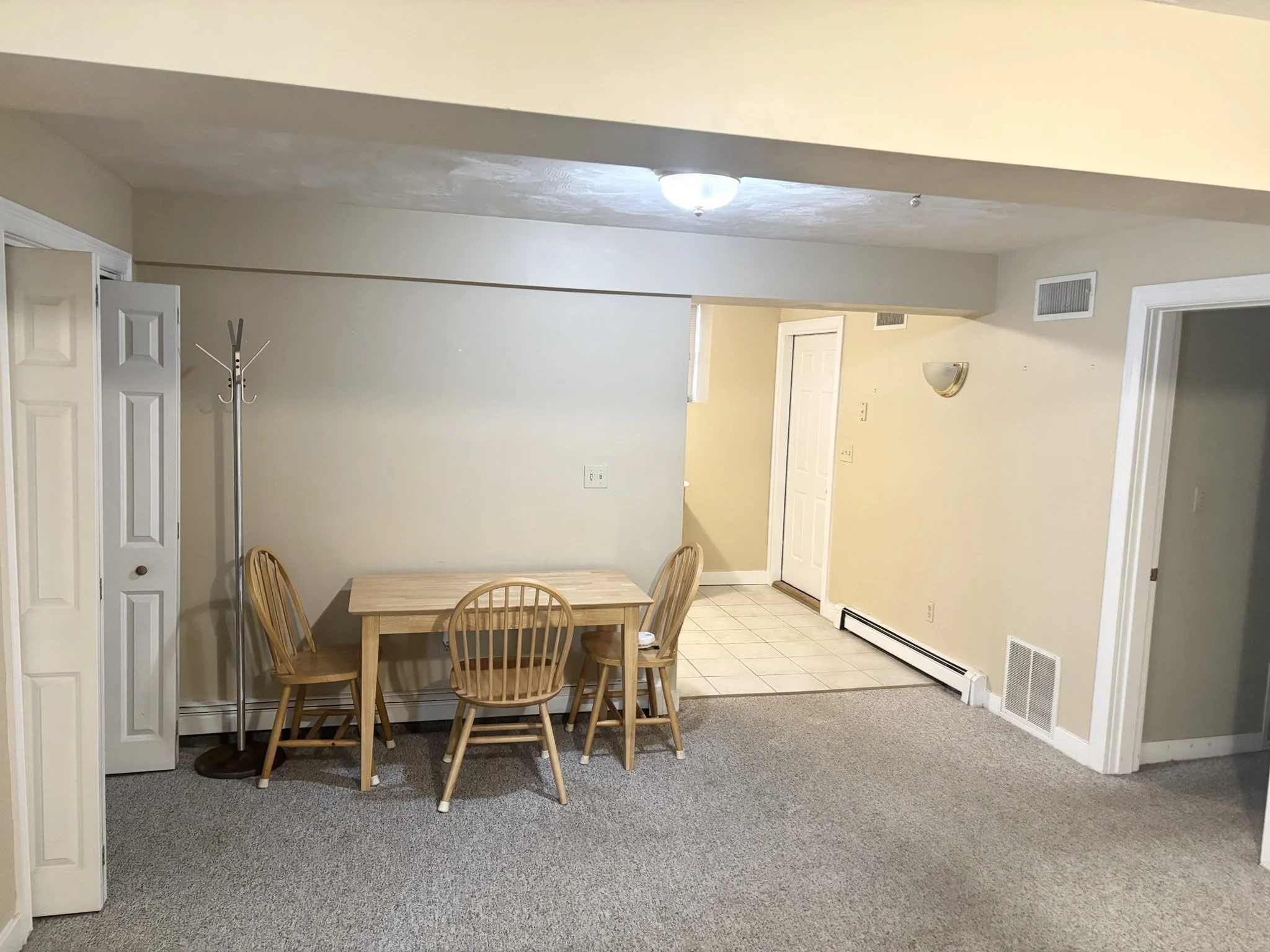 1 bed, 1 bath apartment for rent at 13 Park St Unit C, Mansfield — photo 8 of 14