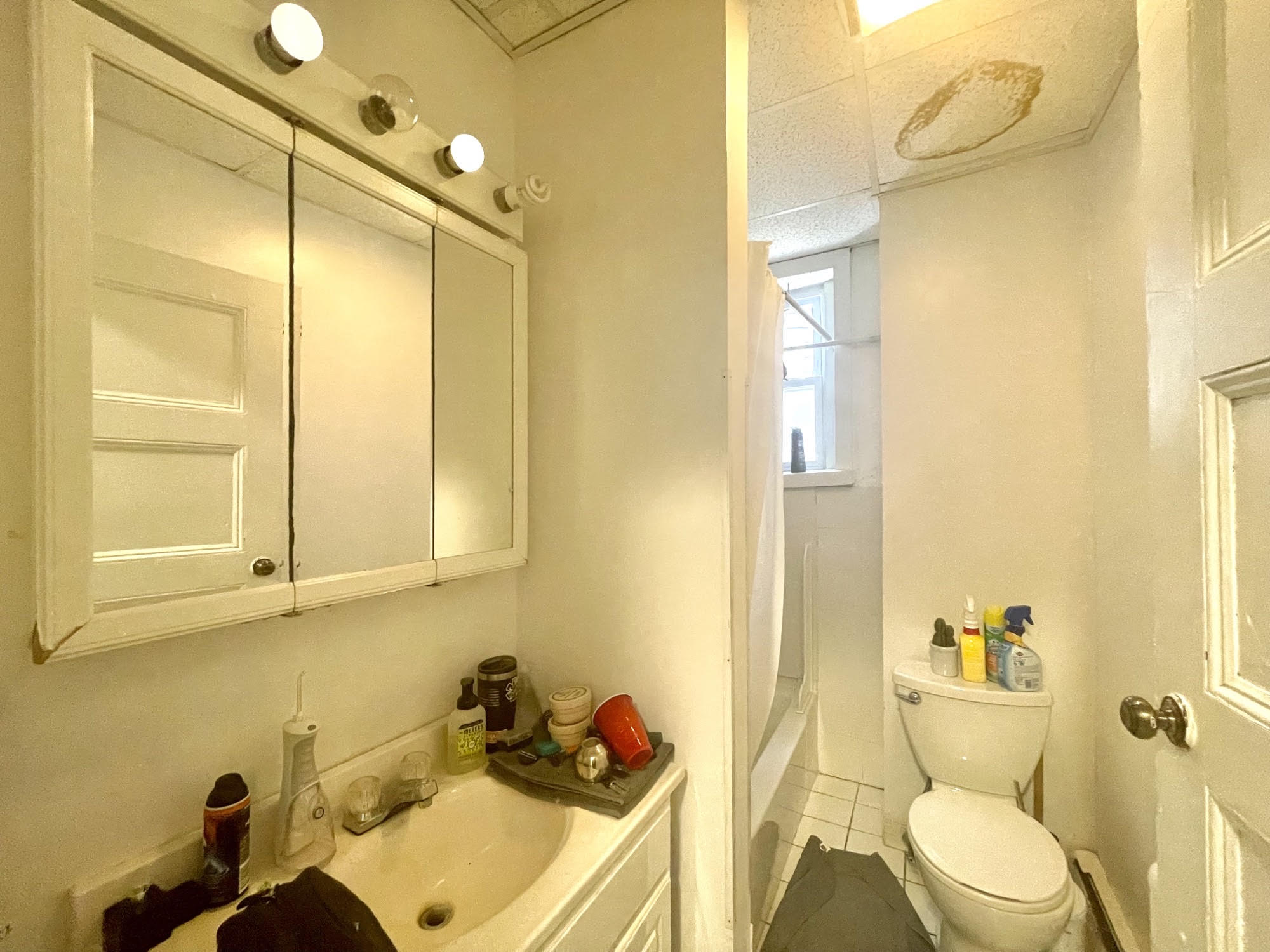 2 bed, 1 bath apartment for rent at 13 Perry St Unit 1, Central Village — photo 7 of 7