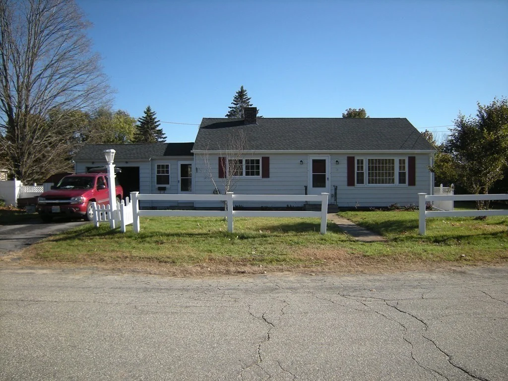 3 bed, 1 bath apartment for rent at 13 Pine St, Templeton — photo 1 of 7