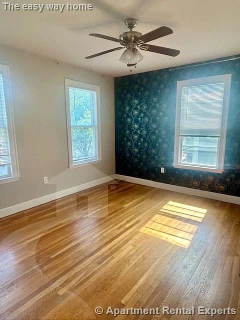 2 bed, 1 bath apartment for rent at 13 Pleasant St Unit 2, Central Square — photo 4 of 13