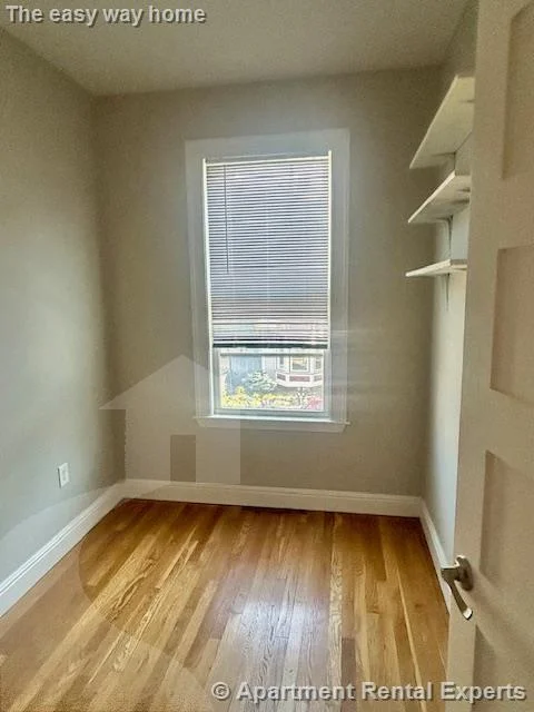 2 bed, 1 bath apartment for rent at 13 Pleasant St Unit 2, Central Square — photo 6 of 13