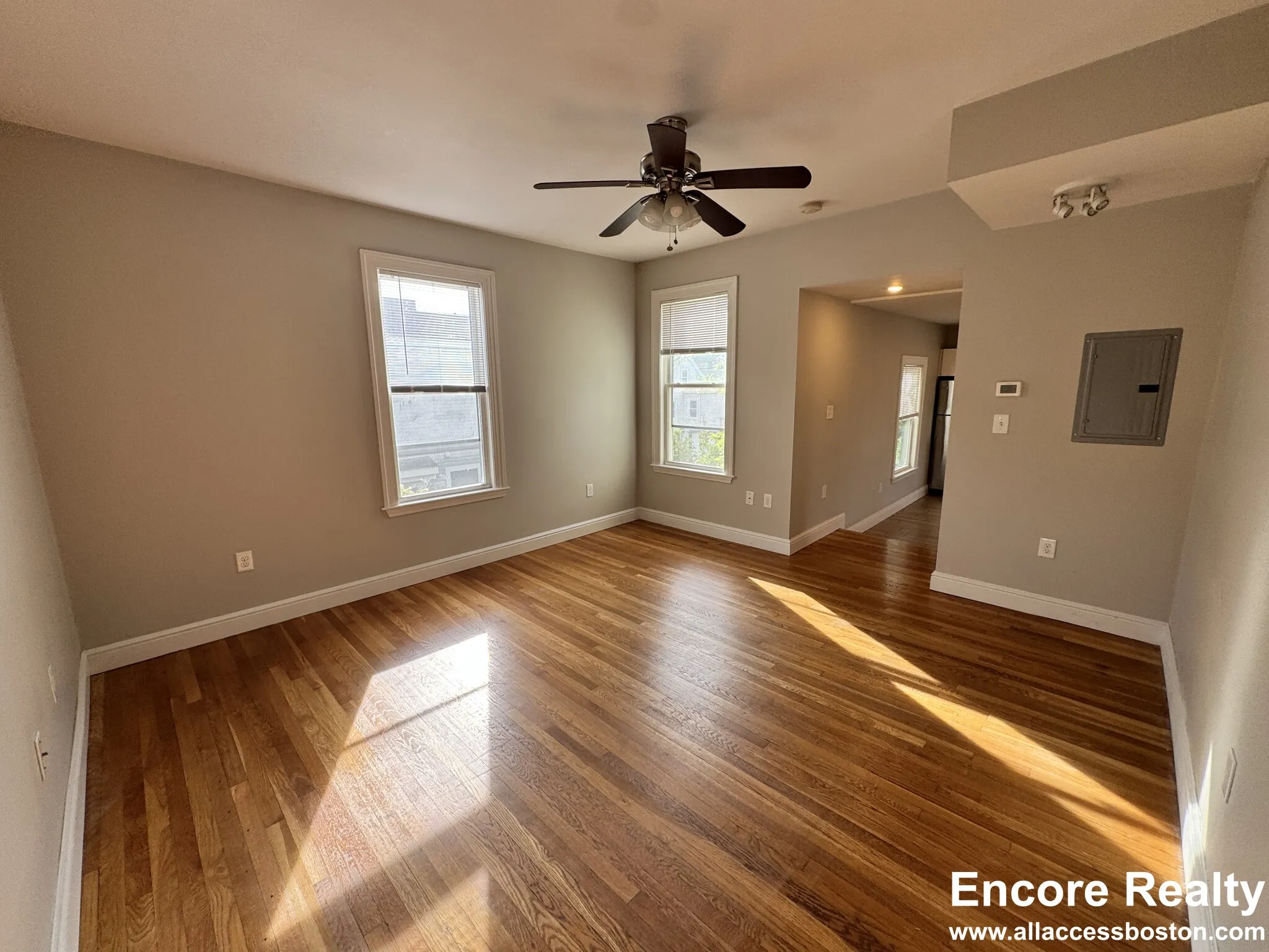 2 bed, 1 bath apartment for rent at 13 Pleasant St Unit 2M, Central Square — photo 4 of 22