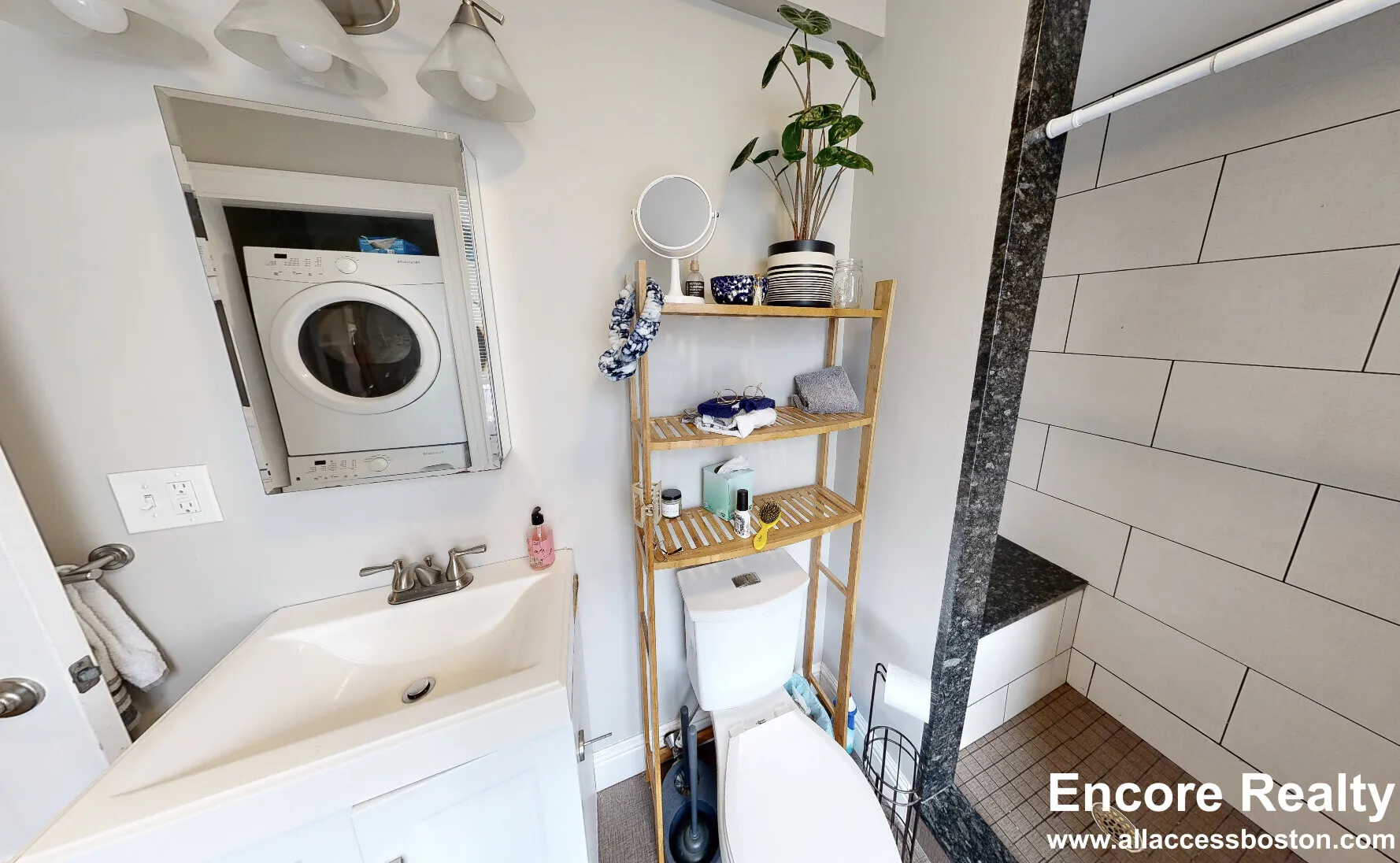 2 bed, 1 bath apartment for rent at 13 Pleasant St Unit 2M, Central Square — photo 18 of 22