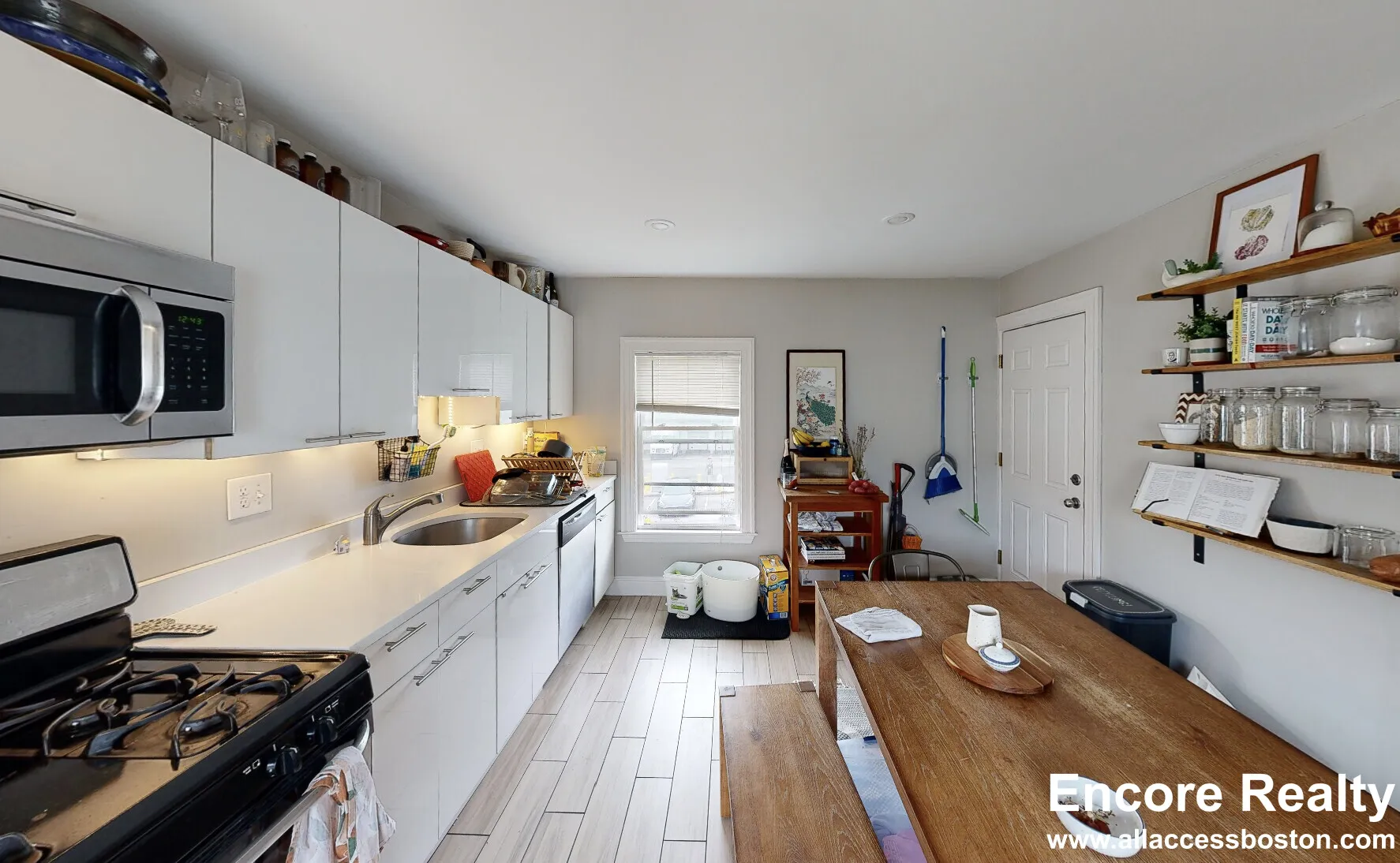 2 bed, 1 bath apartment for rent at 13 Pleasant St Unit 3, Central Square