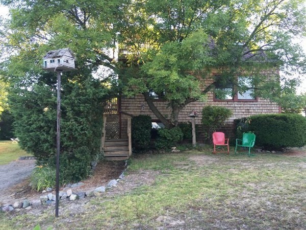 3 bed, 1 bath apartment for rent at 13 Plum Island Tpk Unit A, Plum Island — photo 1 of 30