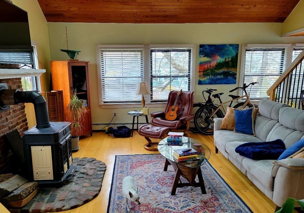 3 bed, 1 bath apartment for rent at 13 Plum Island Tpk Unit A, Plum Island — photo 22 of 30