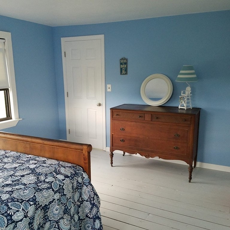 3 bed, 1 bath apartment for rent at 13 Plum Island Tpk Unit A, Plum Island — photo 16 of 30