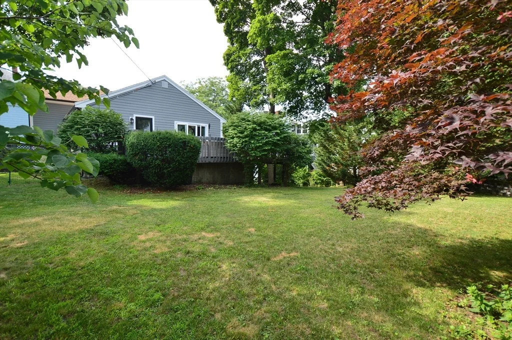 3 bed, 1 bath apartment for rent at 13 Plymouth St, Salem — photo 20 of 21