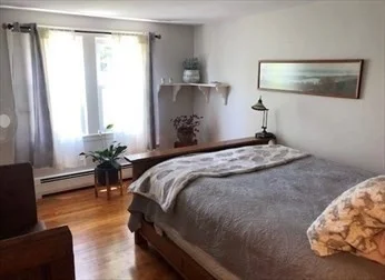3 bed, 1 bath apartment for rent at 13 Plymouth St, Salem — photo 11 of 21