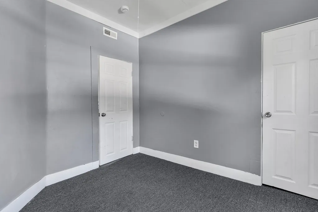 3 bed, 1 bath apartment for rent at 13-R Plain St Unit 2, Taunton — photo 12 of 21