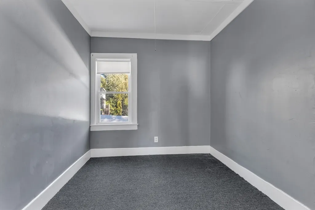 3 bed, 1 bath apartment for rent at 13-R Plain St Unit 2, Taunton — photo 13 of 21