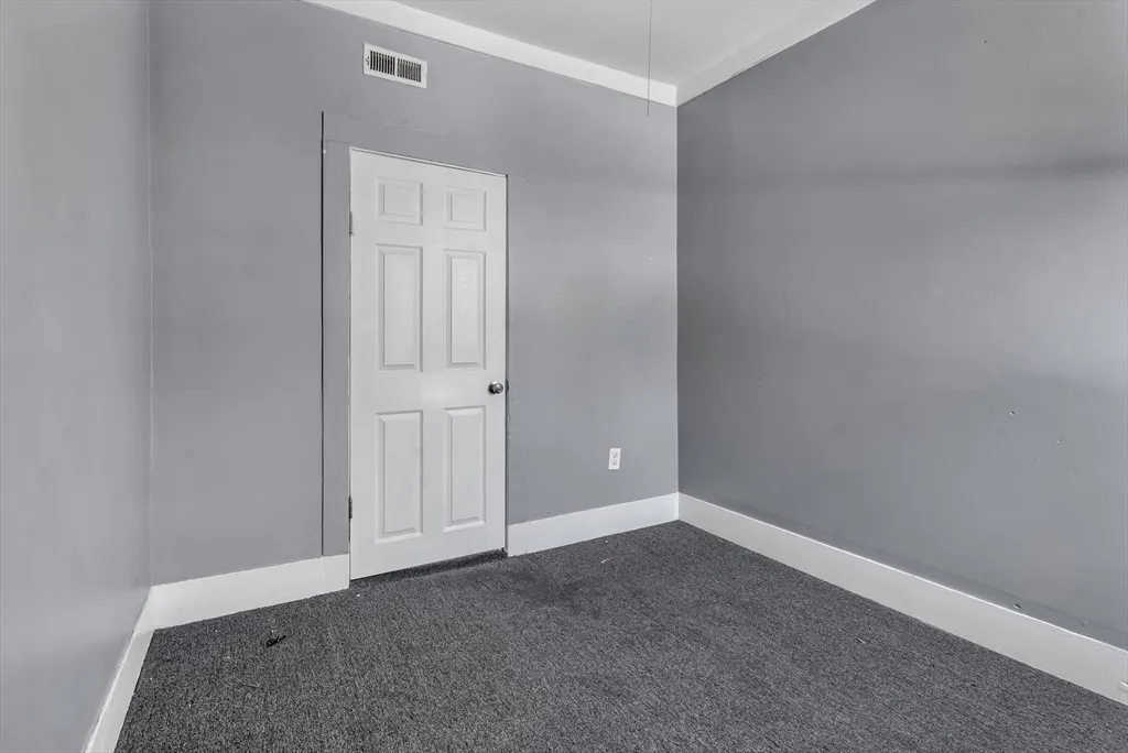 3 bed, 1 bath apartment for rent at 13-R Plain St Unit 2, Taunton — photo 16 of 21