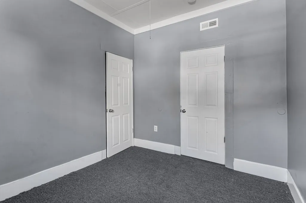 3 bed, 1 bath apartment for rent at 13-R Plain St Unit 2, Taunton — photo 14 of 21