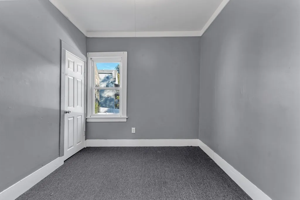 3 bed, 1 bath apartment for rent at 13-R Plain St Unit 2, Taunton — photo 15 of 21