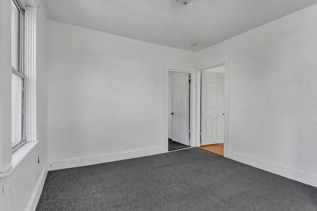 3 bed, 1 bath apartment for rent at 13-R Plain St Unit 3, Taunton — photo 8 of 19
