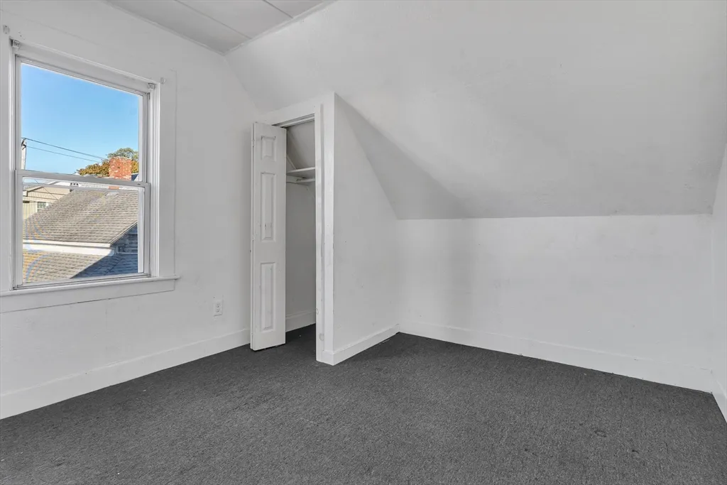 3 bed, 1 bath apartment for rent at 13-R Plain St Unit 3, Taunton — photo 9 of 19