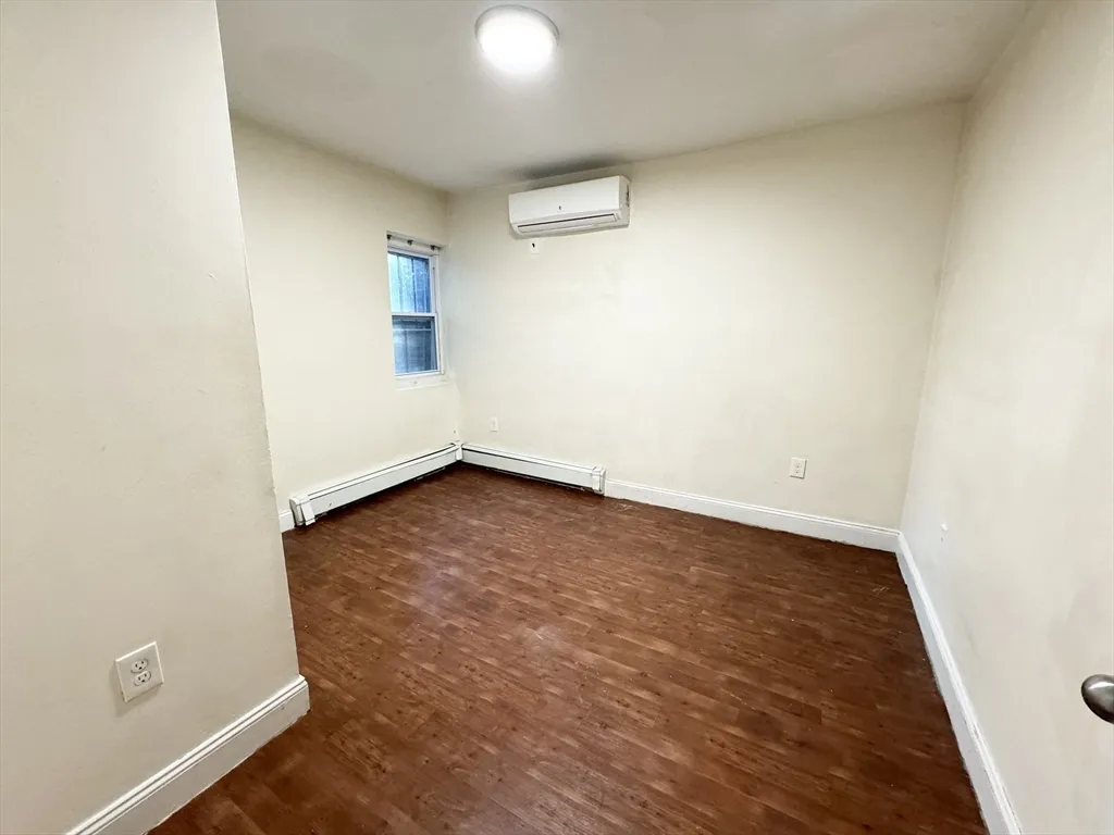 3 bed, 1 bath apartment for rent at 13 Ruggles Unit 1, Roxbury — photo 6 of 7