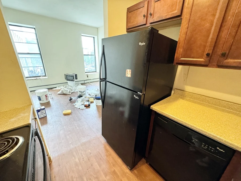 3 bed, 1 bath apartment for rent at 13 Ruggles Unit 3, Roxbury — photo 2 of 6