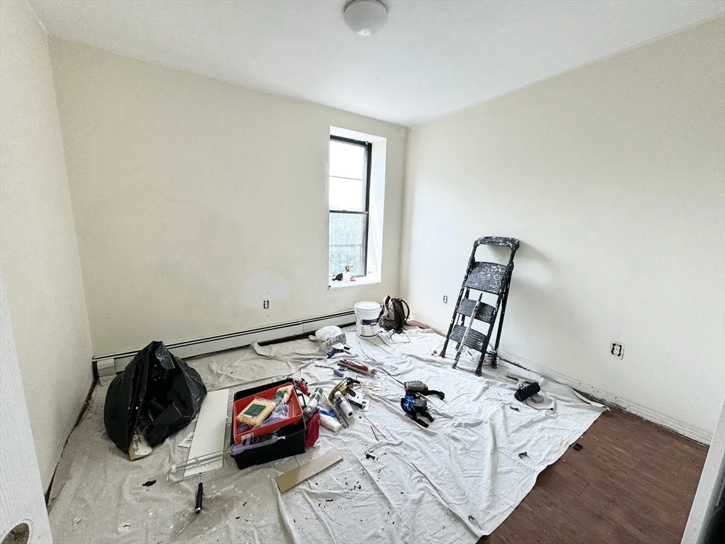 3 bed, 1 bath apartment for rent at 13 Ruggles Unit 3, Roxbury — photo 5 of 6