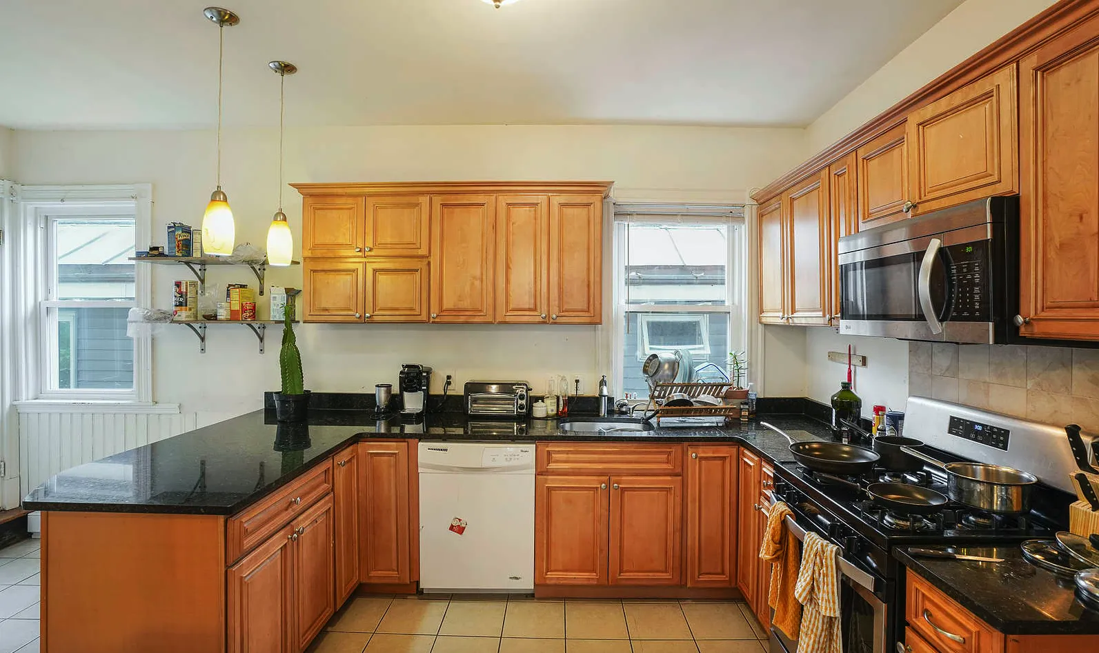 4 bed, 1 bath apartment for rent at 13 Sachem St Unit 2, Mission Hill — photo 12 of 22