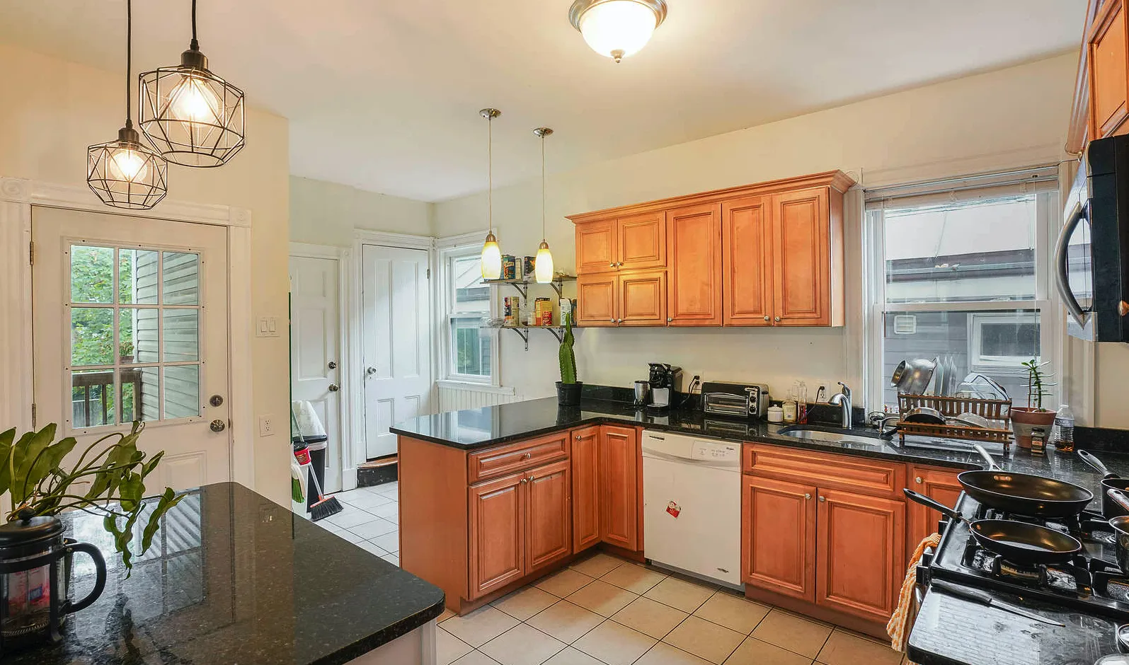 4 bed, 1 bath apartment for rent at 13 Sachem St Unit 2, Mission Hill — photo 2 of 22