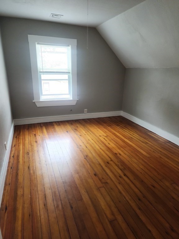 2 bed, 1 bath apartment for rent at 13 Sackett St Unit 3rd Flr, Westfield — photo 5 of 8