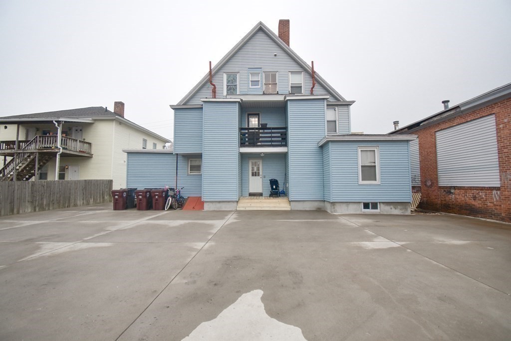 2 bed, 1 bath apartment for rent at 13 Sackett St Unit 3rd Flr, Westfield — photo 8 of 8