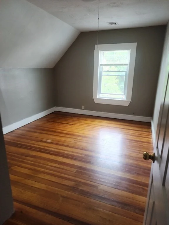 2 bed, 1 bath apartment for rent at 13 Sackett St Unit 3rd, Westfield — photo 6 of 8