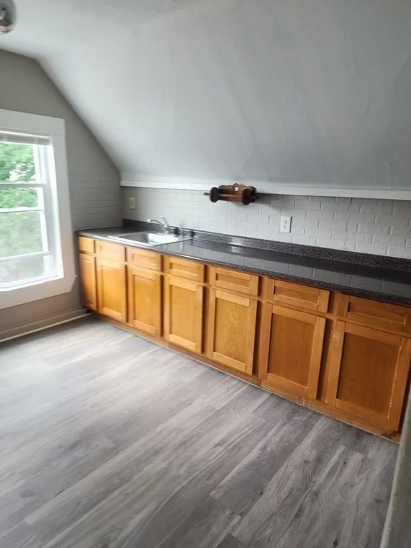 2 bed, 1 bath apartment for rent at 13 Sackett St Unit 3rd, Westfield — photo 3 of 8