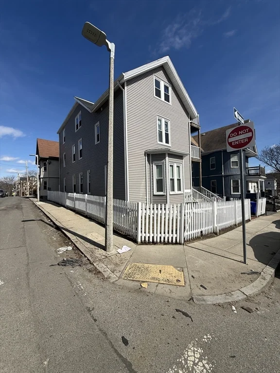 3 bed, 2 bath apartment for rent at 13 Schuyler St Unit 2, Roxbury — photo 1 of 39