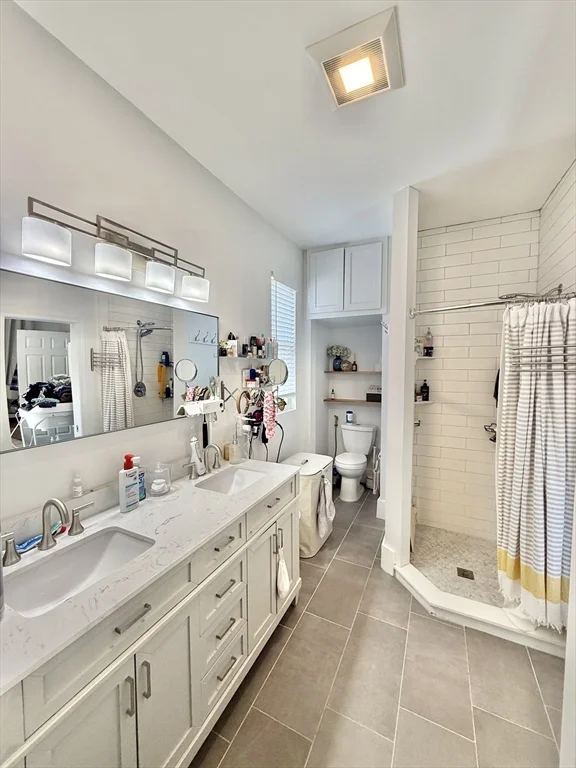3 bed, 2 bath apartment for rent at 13 Schuyler St Unit 2, Roxbury — photo 18 of 39