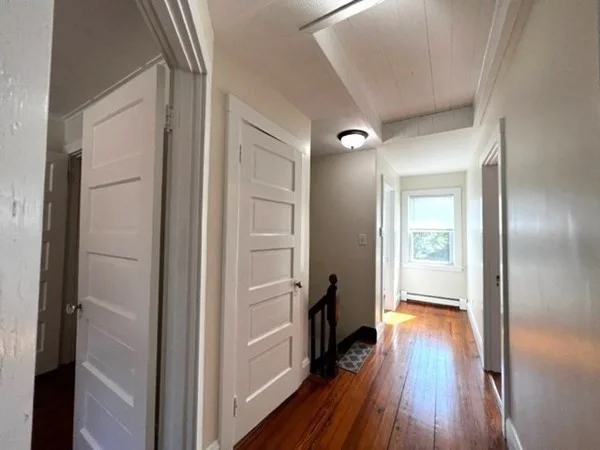 3 bed, 1 bath apartment for rent at 13 Sea View St Unit 13, Plymouth — photo 13 of 20