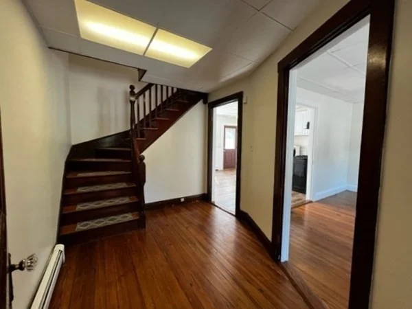 3 bed, 1 bath apartment for rent at 13 Sea View St Unit 13, Plymouth — photo 7 of 20