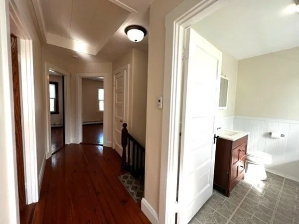 3 bed, 1 bath apartment for rent at 13 Sea View St Unit 13, Plymouth — photo 8 of 20