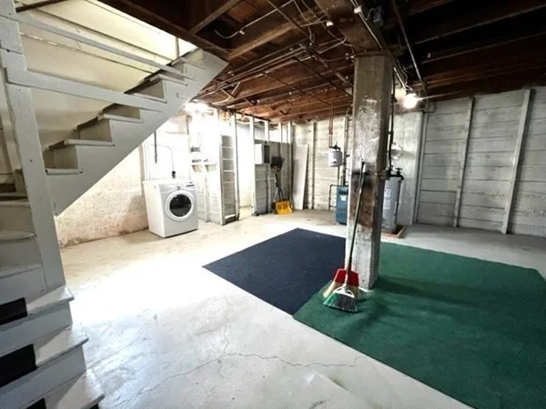 3 bed, 1 bath apartment for rent at 13 Sea View St Unit 13, Plymouth — photo 16 of 20