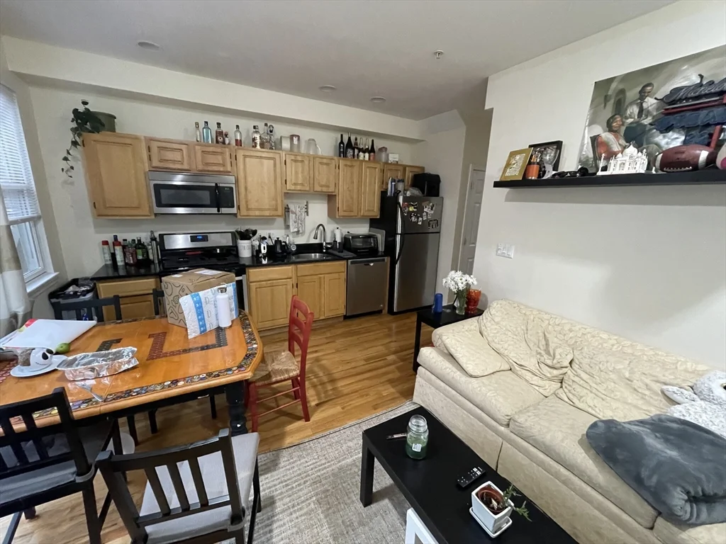 3 bed, 2 bath apartment for rent at 13 Sewall St Unit 13, Mission Hill — photo 16 of 30