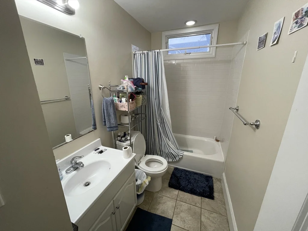 3 bed, 2 bath apartment for rent at 13 Sewall St Unit 13, Mission Hill — photo 19 of 30