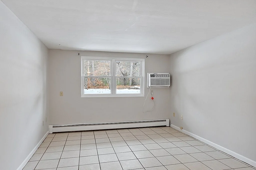 2 bed, 1 bath apartment for rent at 13 Shawnee Rd Unit 1, Pepperell — photo 6 of 15