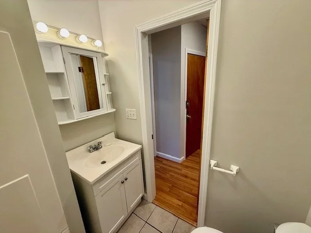 2 bed, 1 bath apartment for rent at 13 Snow Hill St Unit 3, North End — photo 13 of 17