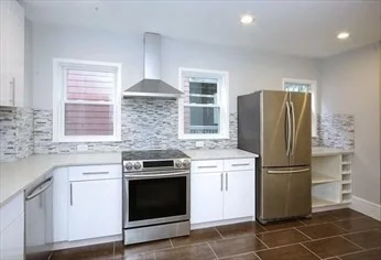 3 bed, 2 bath apartment for rent at 13 Speridakis Ter Unit 2, Central Square — photo 6 of 10