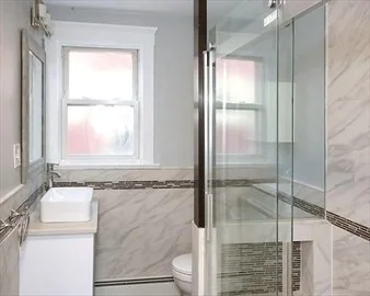 3 bed, 2 bath apartment for rent at 13 Speridakis Ter Unit 2, Central Square — photo 4 of 10