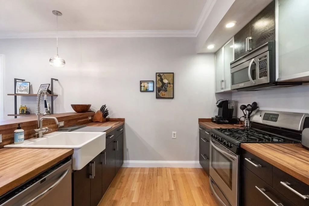 3 bed, 2 bath apartment for rent at 13 Spring Garden St Unit 1, Dorchester — photo 4 of 15